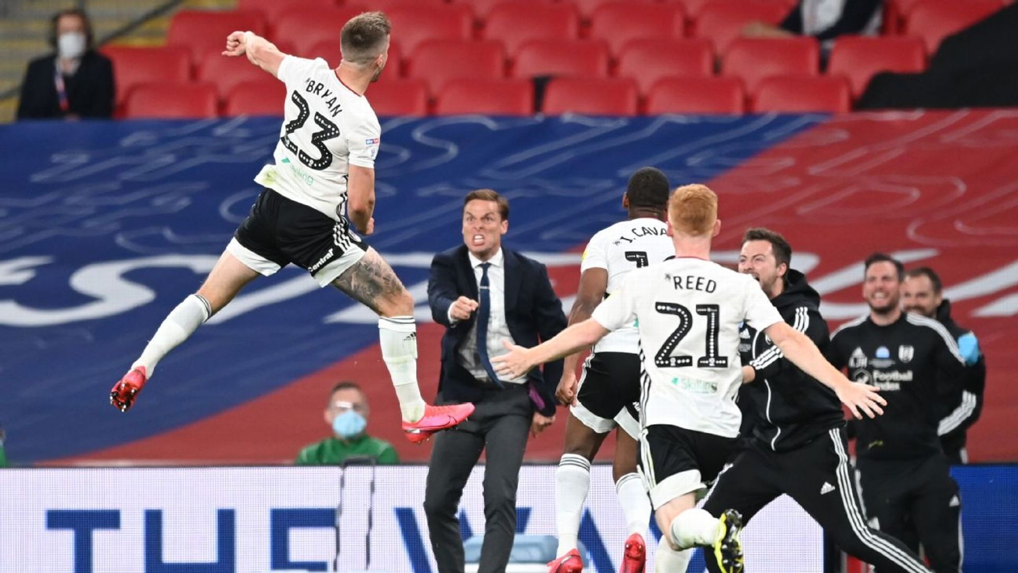 练和战术调 练和战术调