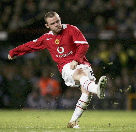 对其个人足 对其个人足